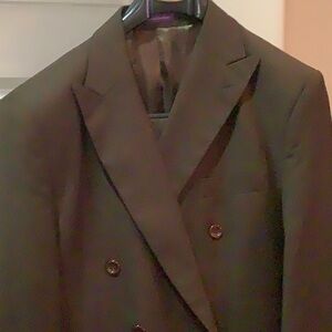 SOLD VINCI Men’s 2pc Suit Made in Italy